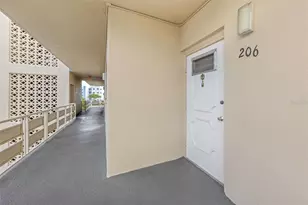 5750 80th St N, Saint Petersburg, FL 33709 - Photo 4