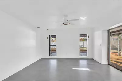 3033 Wister Circle, Valrico, FL 33596 - Photo 10