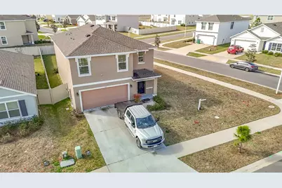 7530 Broad Pointe Drive, Zephyrhills, FL 33540 - Photo 52