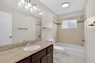 2043 Shadow Pine Dr, Brandon, FL 33511 - Photo 26