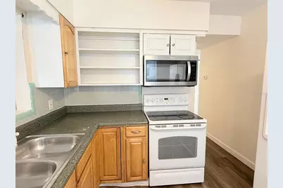 1543 43rd Street S, Saint Petersburg, FL 33711 - Photo 8