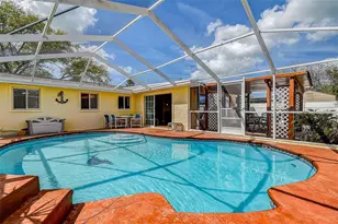 13706 Britton Dr, Hudson, FL 34667 - Photo 4