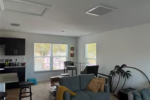 2651 1/2 Bayside Dr S, Saint Petersburg, FL 33705 - Photo 14