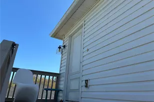 2651 1/2 Bayside Dr S, Saint Petersburg, FL 33705 - Photo 2