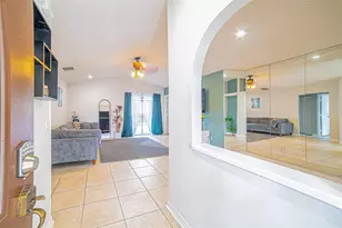 1106 Windhorst Ridge Dr, Brandon, FL 33510 - Photo 4