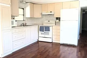 6641 Kumquat Dr, New Port Richey, FL 34653 - Photo 6