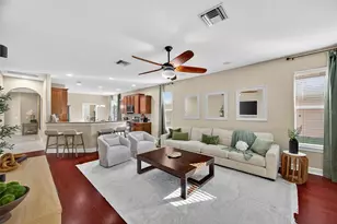 7710 Tuscany Woods Dr, Tampa, FL 33647 - Photo 2