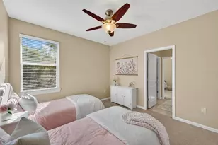 7710 Tuscany Woods Dr, Tampa, FL 33647 - Photo 40