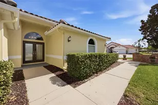 22521 Magnolia Trace Blvd, Lutz, FL 33549 - Photo 2