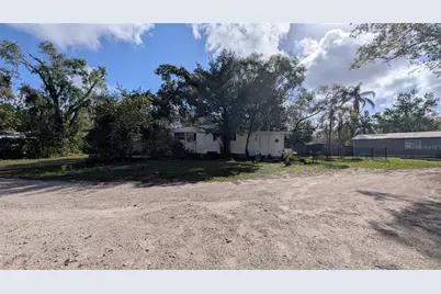 1960 Andrews Loop, Lutz, FL 33558 - Photo 2