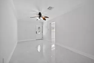 5407 Rosemont Ave, Tampa, FL 33614 - Photo 22
