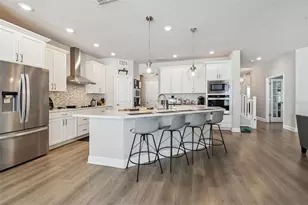2407 W Carmen St, Tampa, FL 33609 - Photo 10