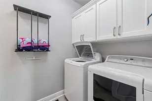 2407 W Carmen St, Tampa, FL 33609 - Photo 56