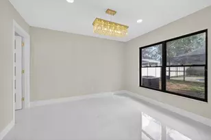 7608 Palmbrook Dr, Tampa, FL 33615 - Photo 20