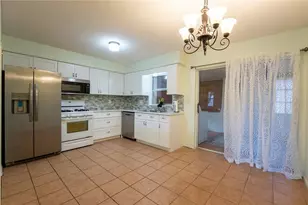 4991 Springwood Ct, Pinellas Park, FL 33782 - Photo 6