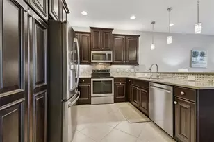 4940 Marble Springs Cir, Wimauma, FL 33598 - Photo 8