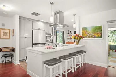 14197 Hetrick Circle N, Largo, FL 33774 - Photo 6