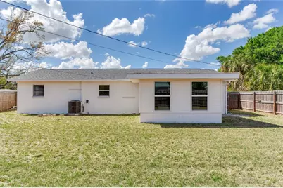 7201 10th Street N, Saint Petersburg, FL 33702 - Photo 34