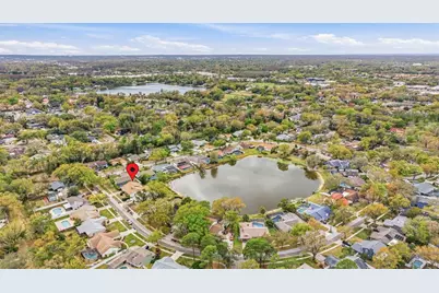 3330 Foxridge Circle, Tampa, FL 33618 - Photo 40