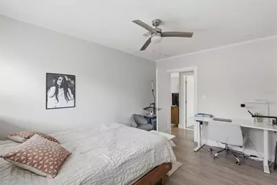 15424 2nd Street E, Madeira Beach, FL 33708 - Photo 16