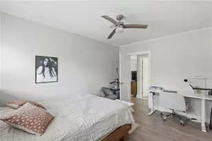 15424 2nd St E, Madeira Beach, FL 33708 - Photo 16