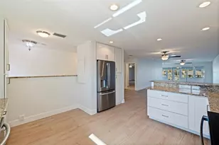 403 Boca Ciega Point Blvd N, Saint Petersburg, FL 33708 - Photo 30