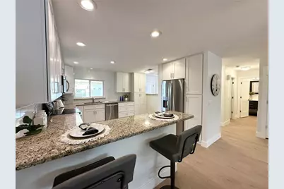 403 Boca Ciega Point Boulevard N, Saint Petersburg, FL 33708 - Photo 12