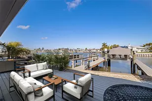 403 Boca Ciega Point Blvd N, Saint Petersburg, FL 33708 - Photo 10