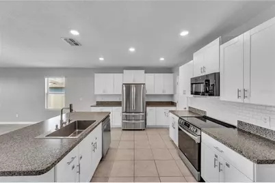 4215 Hanover Drive, New Port Richey, FL 34653 - Photo 8