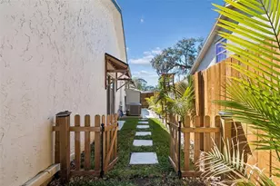 2817 Wendover Terrace, Palm Harbor, FL 34685 - Photo 14