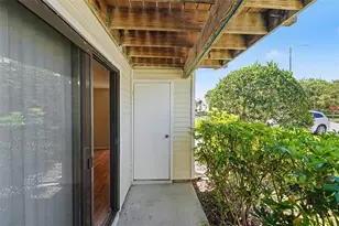 129 Camphor Cir, Oldsmar, FL 34677 - Photo 26