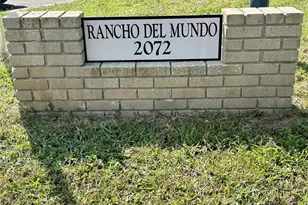 2073 Denmark St, Clearwater, FL 33763 - Photo 2