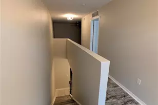 4630 Ashburn Square Dr, Tampa, FL 33610 - Photo 18