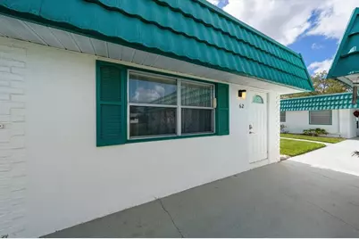 205 Kings Boulevard #62, Sun City Center, FL 33573 - Photo 2