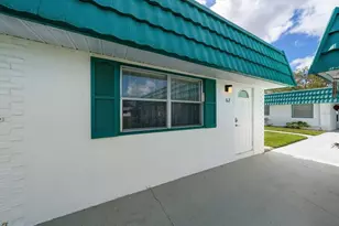 205 Kings Blvd, Sun City Center, FL 33573 - Photo 2