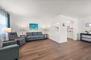 205 Kings Blvd, Sun City Center, FL 33573 - Photo 6