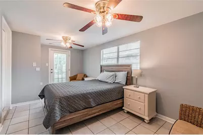 3611 W Anderson Avenue, Tampa, FL 33611 - Photo 10