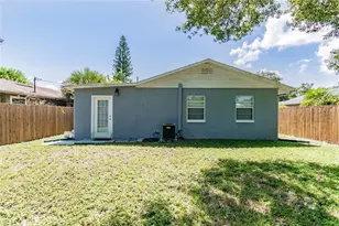 3611 W Anderson Ave, Tampa, FL 33611 - Photo 4