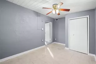 3611 W Anderson Ave, Tampa, FL 33611 - Photo 12