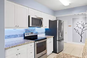 6701 Larimer Dr, Tampa, FL 33615 - Photo 18