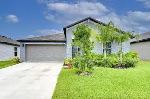1412 Tahitian Sunrise Dr, Plant City, FL 33565 - Photo 1