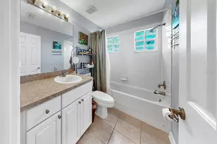 16226 Bridgewalk Dr, Lithia, FL 33547 - Photo 38