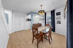 16226 Bridgewalk Dr, Lithia, FL 33547 - Photo 10