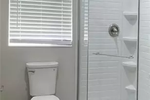 2919 E Columbus Dr, Tampa, FL 33605 - Photo 12