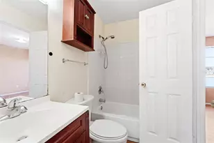 1400 Gandy Blvd N, Saint Petersburg, FL 33702 - Photo 10