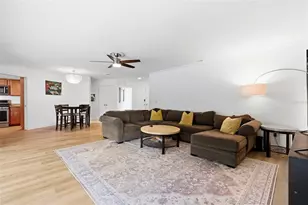 4179 38th Way S, Saint Petersburg, FL 33711 - Photo 6