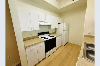 17110 Carrington Park Drive #822, Tampa, FL 33647 - Photo 6