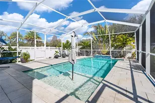 325 Shore Crab Wy, Apollo Beach, FL 33572 - Photo 14