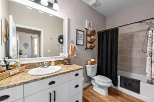 128 51st St Cir E, Palmetto, FL 34221 - Photo 8