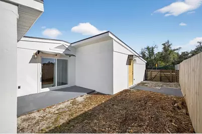2175 20th Avenue SW, Largo, FL 33774 - Photo 12